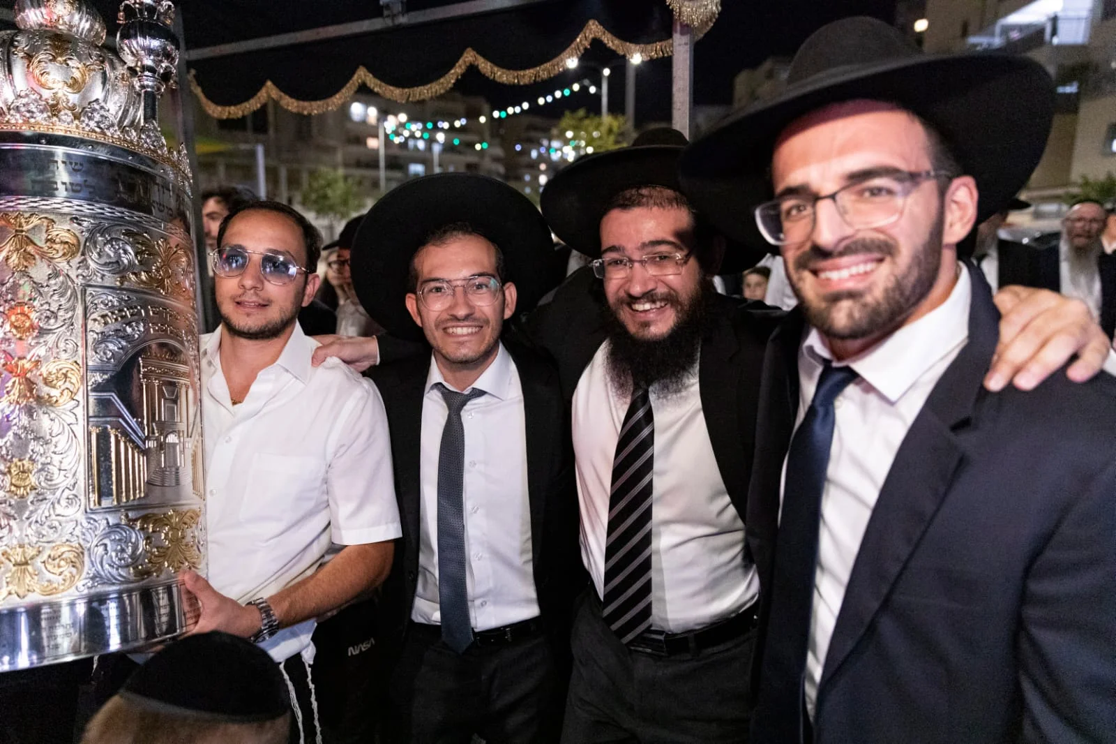 Hakhnassat Sefer Torah 17