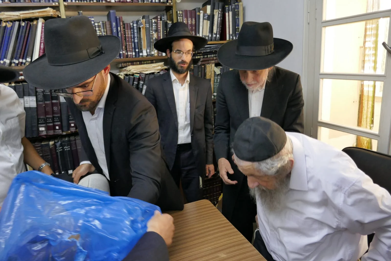 Hakhnassat Sefer Torah 2