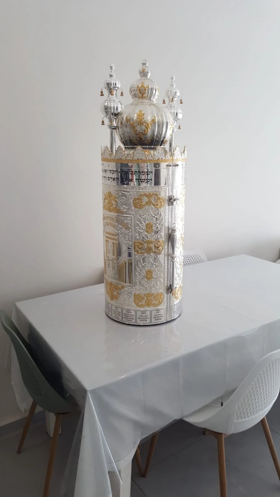 Sefer Torah 1